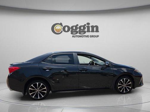 Black Sand Pearl 2017 Toyota Corolla L