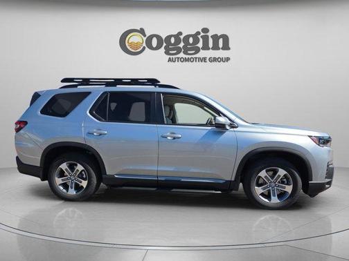 Solar Silver Metallic 2026 Honda Pilot EX-L