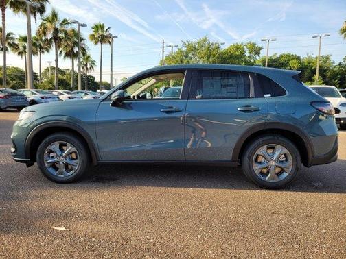 2026 Honda HR-V LX