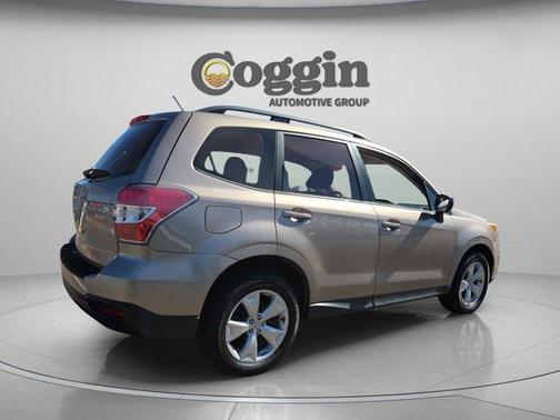 2015 Subaru Forester 2.5i
