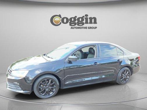 Black Uni 2016 Volkswagen Jetta 1.4T SE