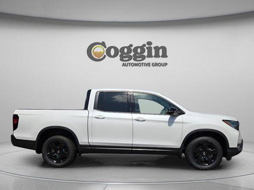 Platinum White Pearl 2026 Honda Ridgeline Black Edition