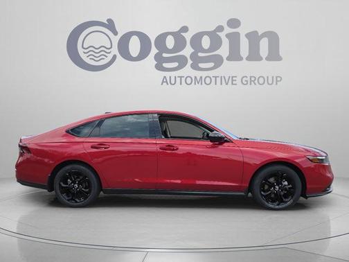 Radiant Red Metallic 2025 Honda Accord SE