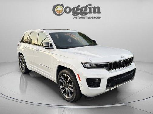 2022 Jeep Grand Cherokee Overland