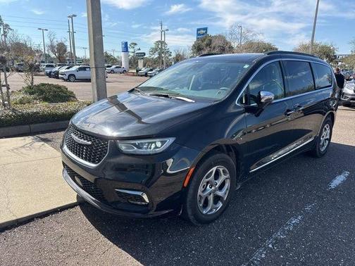 2023 Chrysler Pacifica Limited