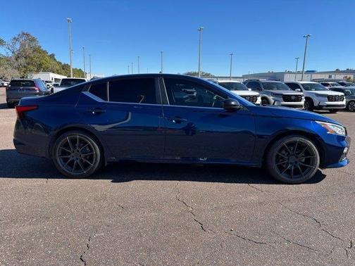 2020 Nissan Altima 2.5 SR