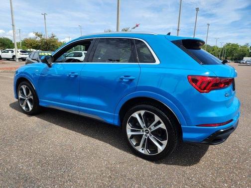 2019 Audi Q3 2.0T S line Prestige