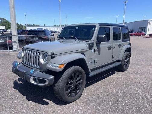 Sting Gray Clearcoat 2023 Jeep Wrangler 4xe Sahara