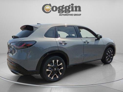 Urban Gray Pearl 2026 Honda HR-V EX-L