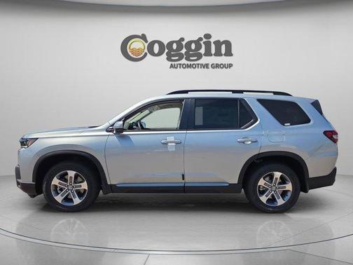 Solar Silver Metallic 2026 Honda Pilot EX-L