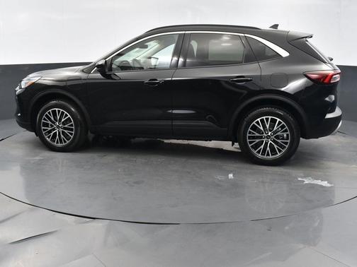2024 Ford Escape PHEV SE