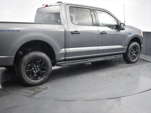 2025 Ford F-150 Lightning XLT