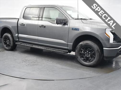 2025 Ford F-150 Lightning XLT