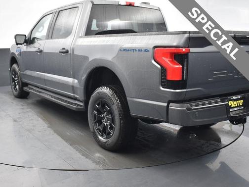 2025 Ford F-150 Lightning XLT
