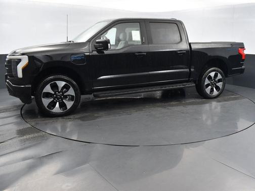 2025 Ford F-150 Lightning Platinum