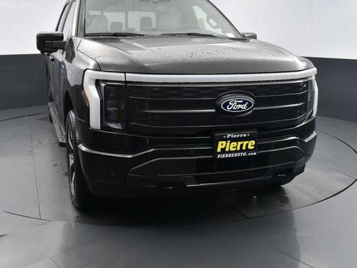 2025 Ford F-150 Lightning Platinum