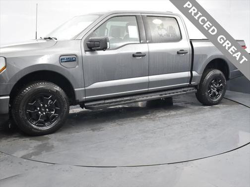 2025 Ford F-150 Lightning XLT