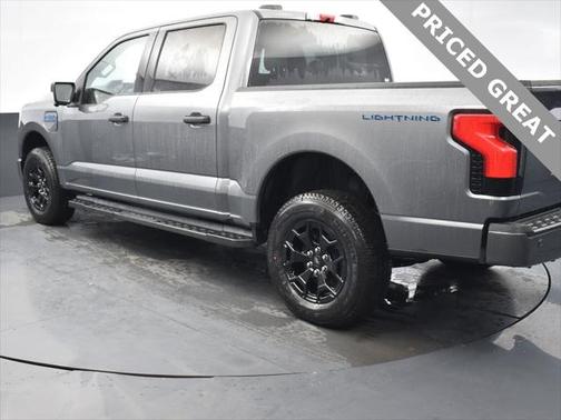 2025 Ford F-150 Lightning XLT