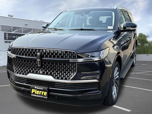 Starlight 2027 Lincoln Navigator Premiere