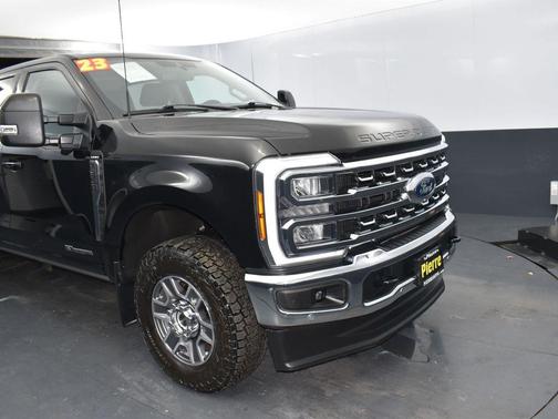 2023 Ford F-350 Lariat