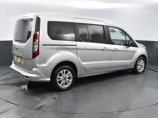 2021 Ford Transit Connect XLT w/Rear Liftgate