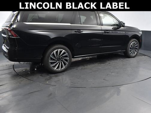 2025 Lincoln Navigator Black Label