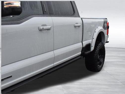Avalanche 2026 Ford F-250 Lariat
