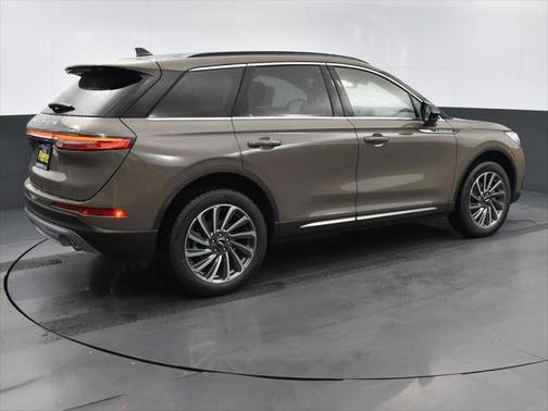2025 Lincoln Corsair Reserve