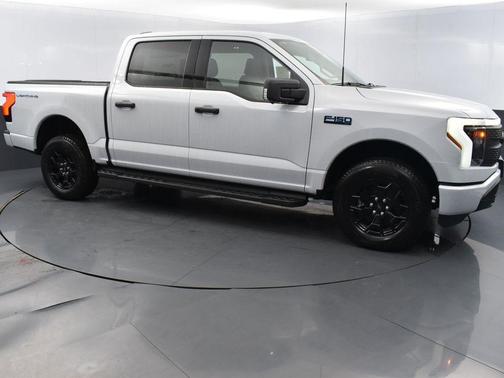2025 Ford F-150 Lightning XLT