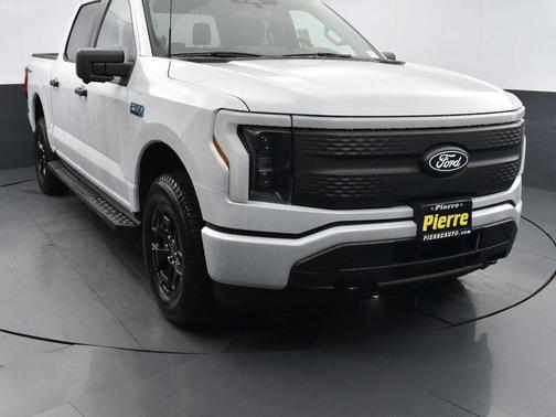 2025 Ford F-150 Lightning XLT