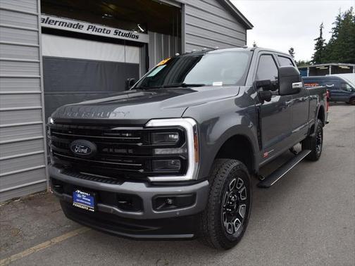2025 Ford F-350 Platinum