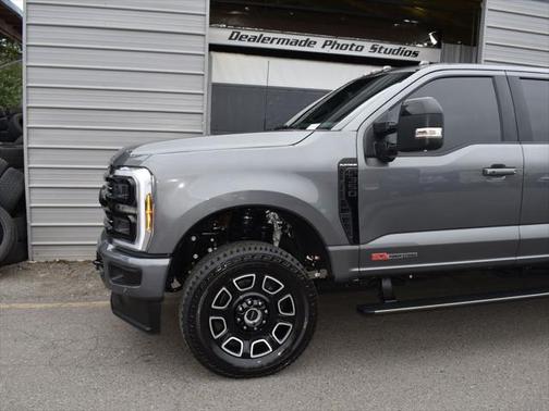 2025 Ford F-350 Platinum