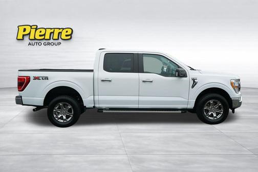 Oxford White 2023 Ford F-150 XLT