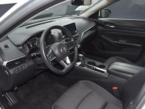 2020 Nissan Altima S FWD