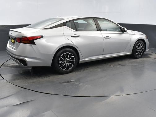 2020 Nissan Altima S FWD