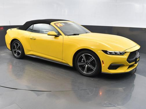 2024 Ford Mustang EcoBoost Premium