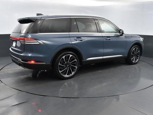 2025 Lincoln Aviator Reserve AWD