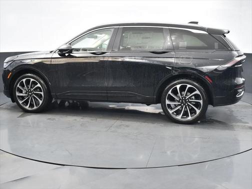 2025 Lincoln Nautilus Black Label
