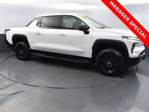 2025 Chevrolet Silverado EV LT