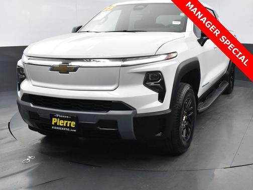 2025 Chevrolet Silverado EV LT