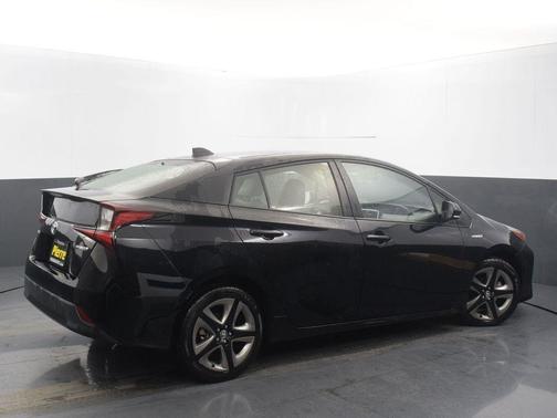 2020 Toyota Prius XLE