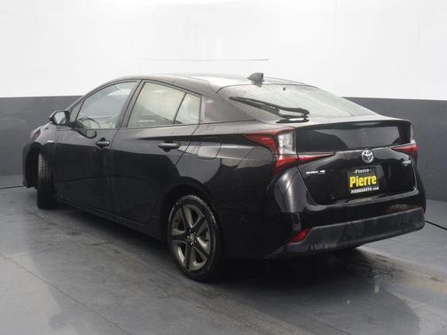 2020 Toyota Prius XLE