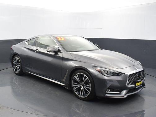 2022 INFINITI Q60 LUXE