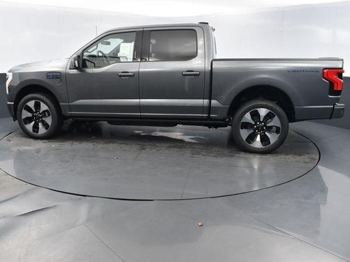 2025 Ford F-150 Lightning Platinum