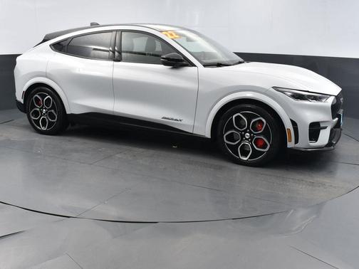 2022 Ford Mustang Mach-E GT