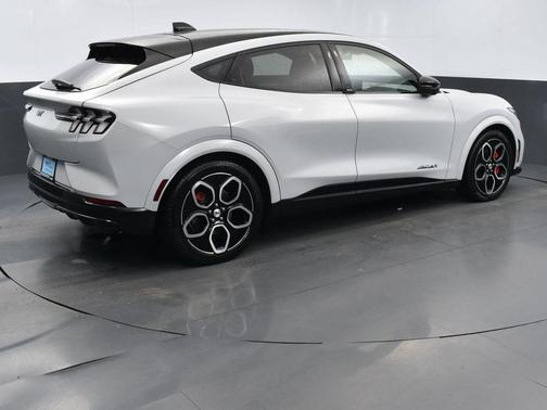 2022 Ford Mustang Mach-E GT