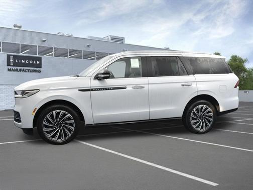 White 2026 Lincoln Navigator Black Label