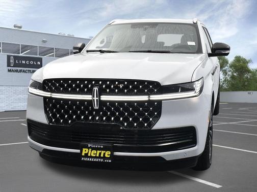 White 2026 Lincoln Navigator Black Label