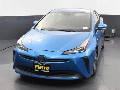 2019 Toyota Prius LE