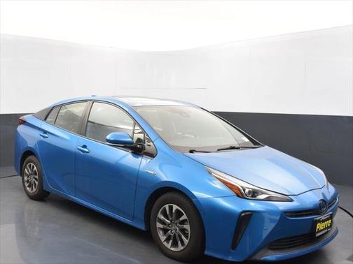 2019 Toyota Prius LE